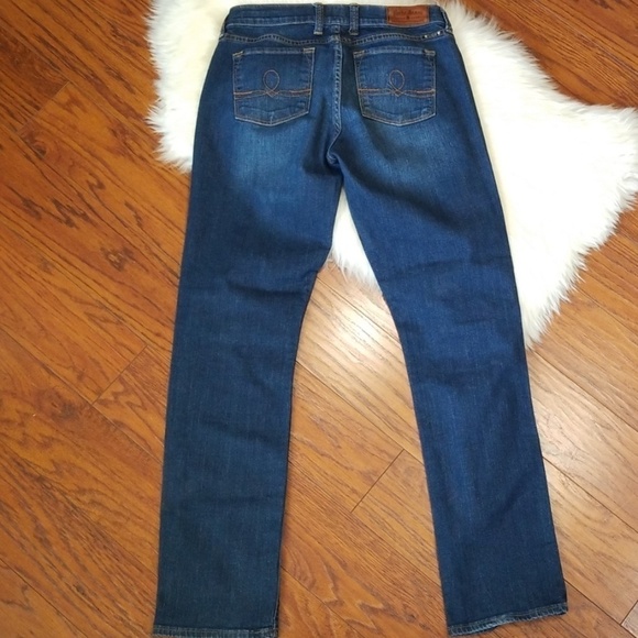 Lucky Brand Straight Leg Jean's - Picture 4 of 8